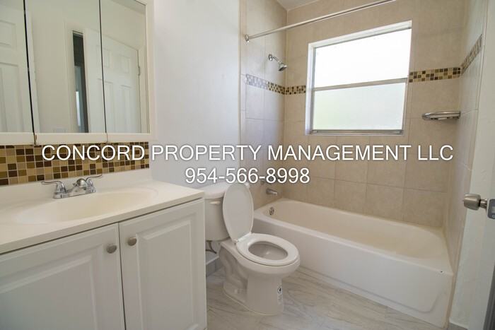 400 Sw 7th Ave #12 - Photo 7 of 11