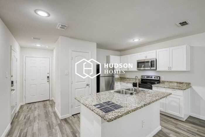 3111 W Jackson St - Photo 5 of 14