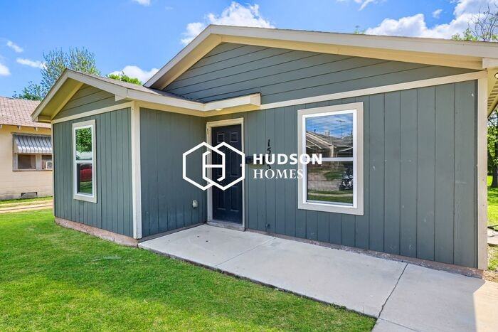 1515 Fillmore St - Photo 3 of 14