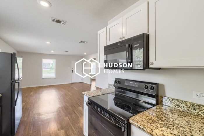 1515 Fillmore St - Photo 6 of 14