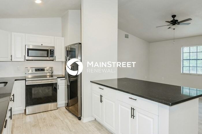 751 Winchell St Sw - Photo 6 of 17