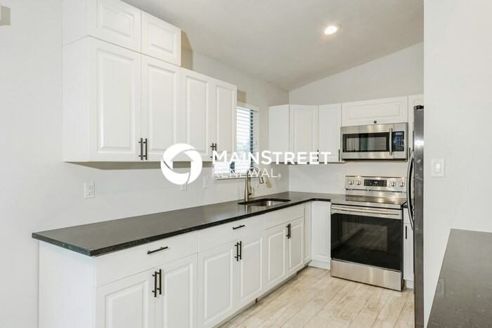 751 Winchell St Sw - Photo 7 of 17