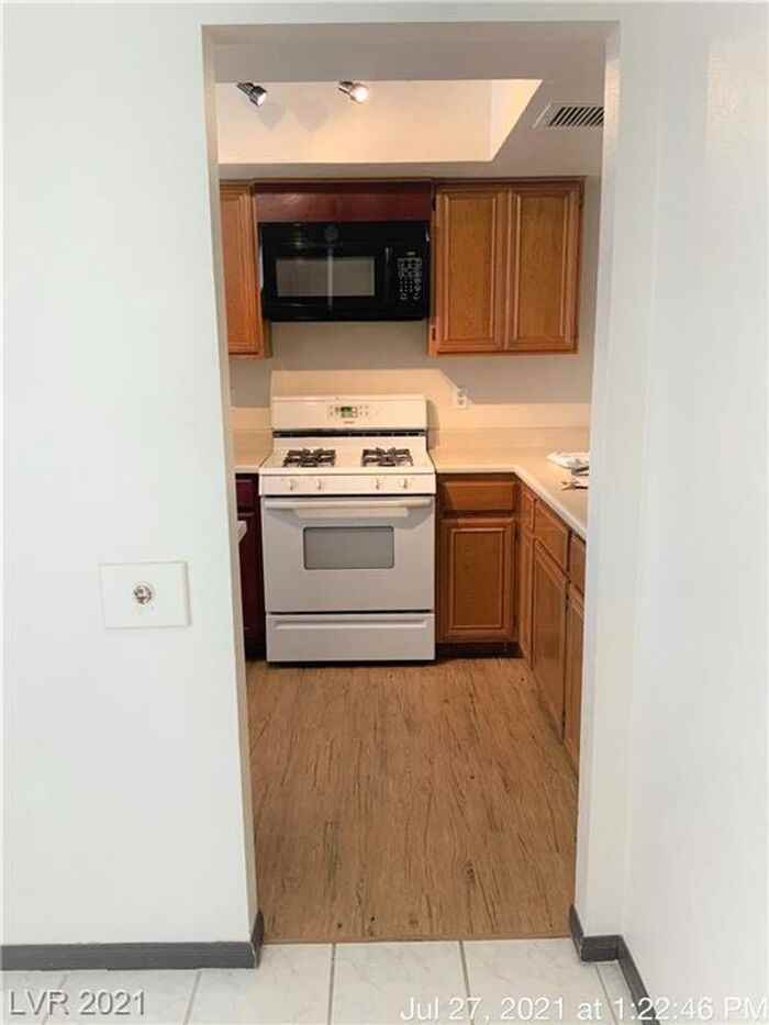 760 Anne Ln - Photo 6 of 21