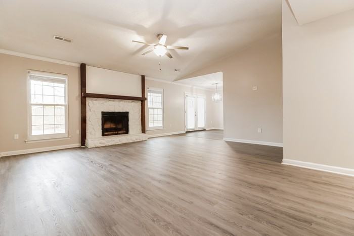 98 Peppertree Ln - Photo 2 of 8