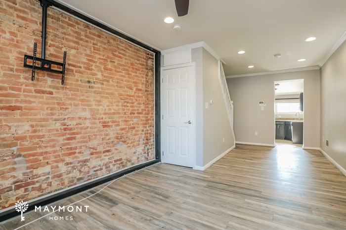 111 E Fort Ave - Photo 5 of 13