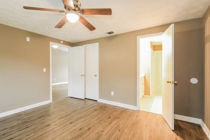 8567 Canton Dr - Photo 6 of 10