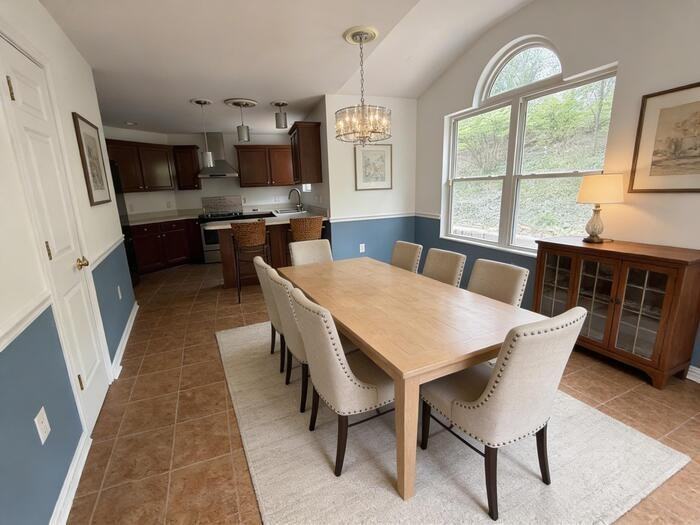 369 River Rd - Photo 5 of 29