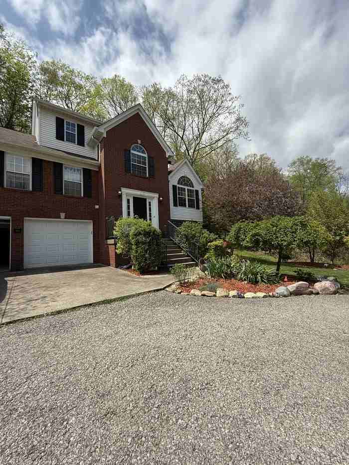 369 River Rd - Photo 7 of 29