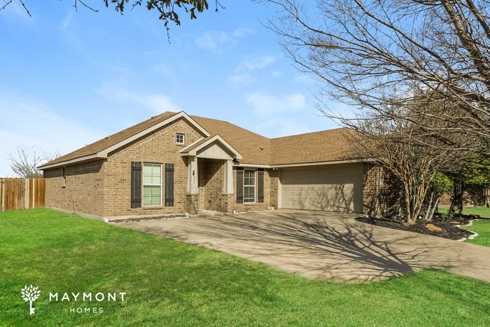 205 Newcastle St - Photo 3 of 16