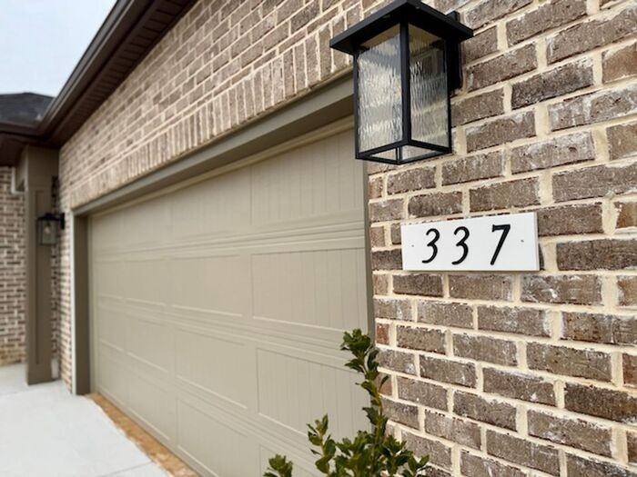 337 Mistfield St - Photo 2 of 36