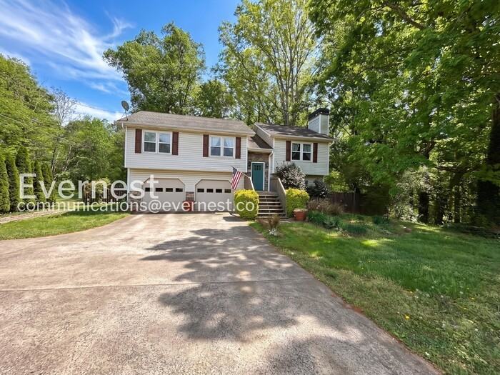 2100 Toonigh Rd - Photo 2 of 26