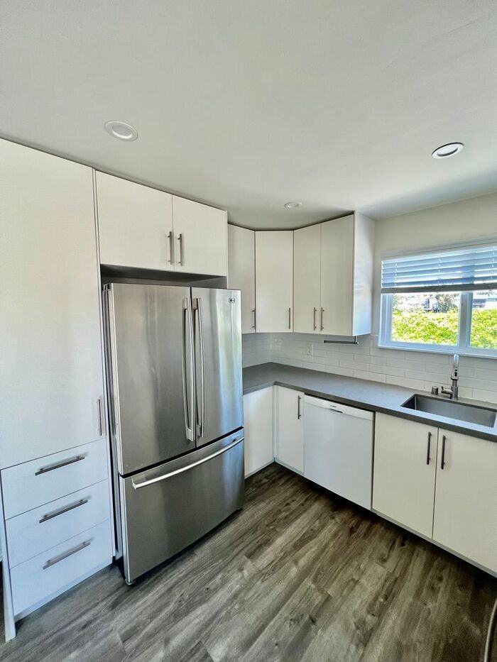 5101 Biltmore St - Photo 5 of 24