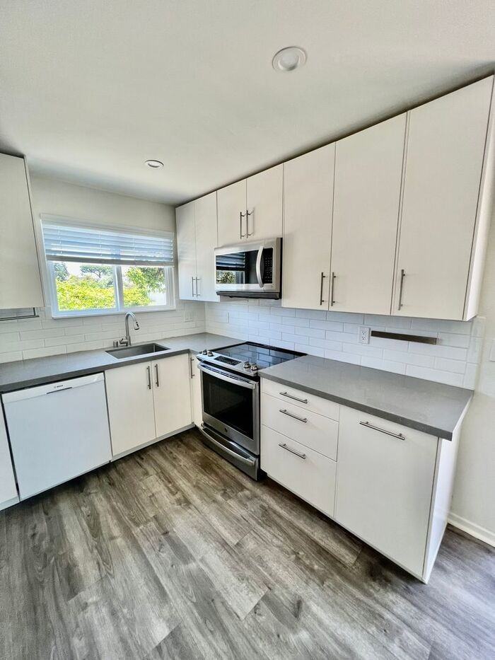 5101 Biltmore St - Photo 6 of 24