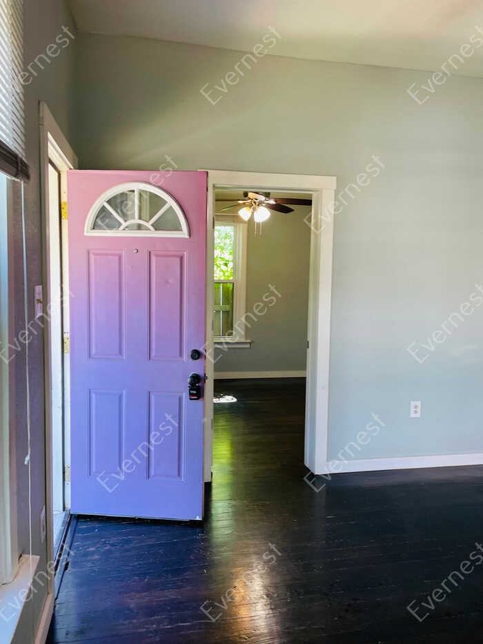 111 Riverside Ave - Photo 6 of 15