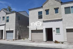 2264 W Harmont Dr - Photo 1 of 1