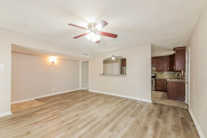 6205 Magnolia Ln - Photo 6 of 16