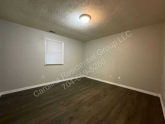 304 Palm St #8 - Photo 5 of 10