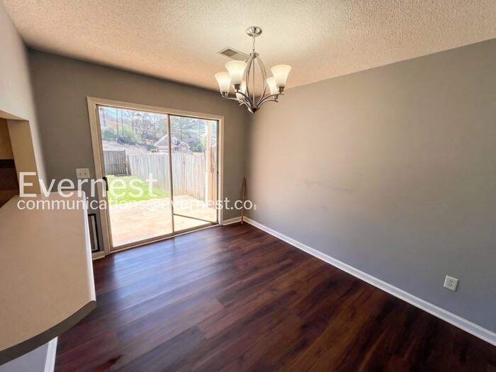 5016 Cheshire Ct - Photo 5 of 19