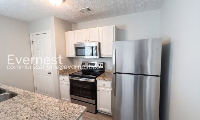 3868 Leyland Dr - Photo 2 of 25