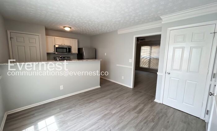 3868 Leyland Dr - Photo 4 of 25