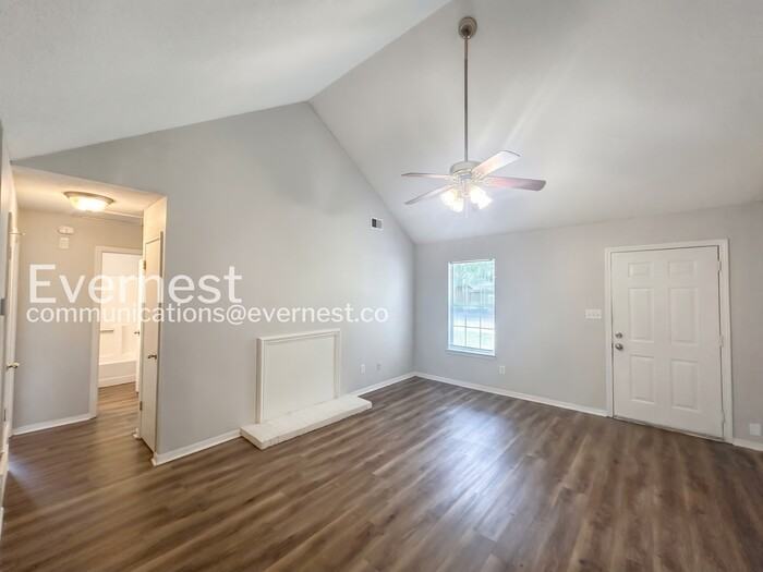 5859 Shannon Dr - Photo 7 of 29