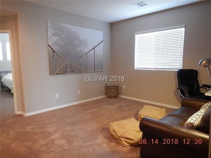 11346 Bedford Commons Dr #101 - Photo 7 of 35