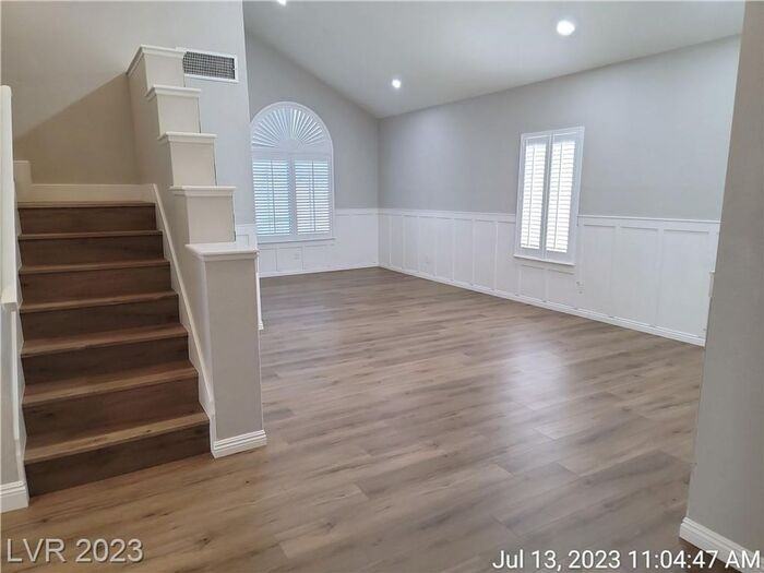 293 Cameron Hill Ct - Photo 3 of 37