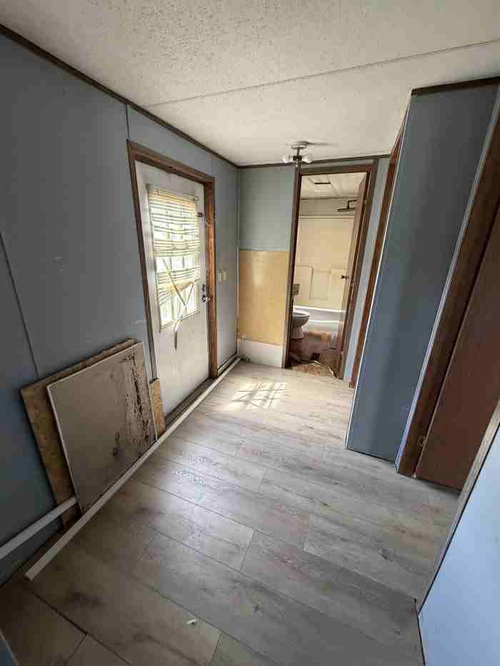 157 Goodlett Dr - Photo 4 of 12