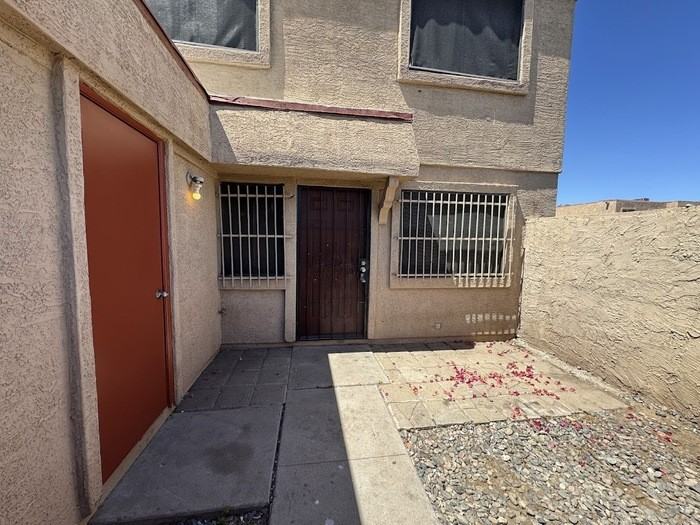 3935 W Palomino Rd - Photo 3 of 14