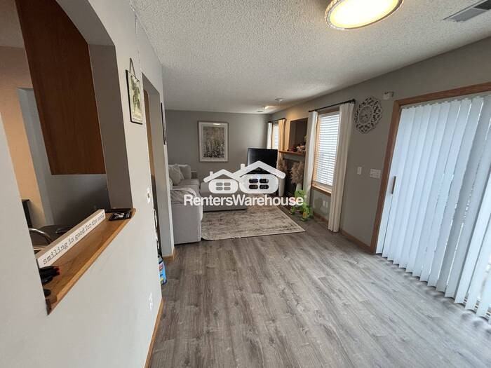 9236 Merrimac Ln N - Photo 6 of 22