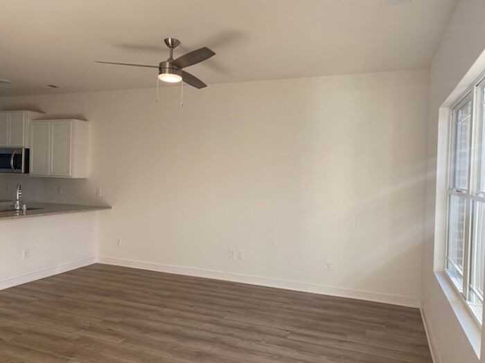 418 Falls Pt Sw - Photo 4 of 39