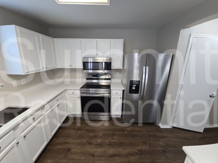 120 Beech Dr - Photo 6 of 21