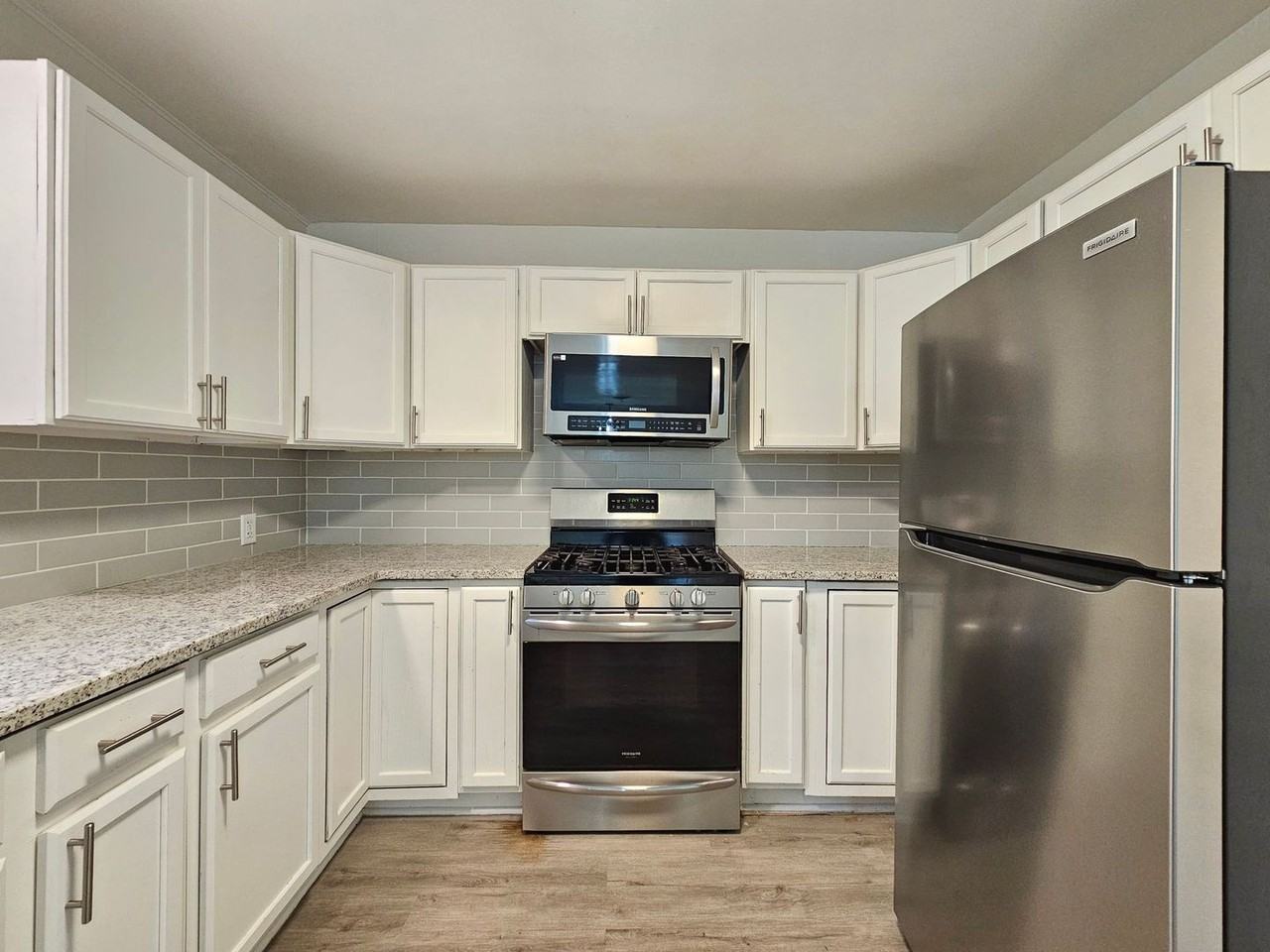 2318 Terrace Dr - Photo 6 of 18