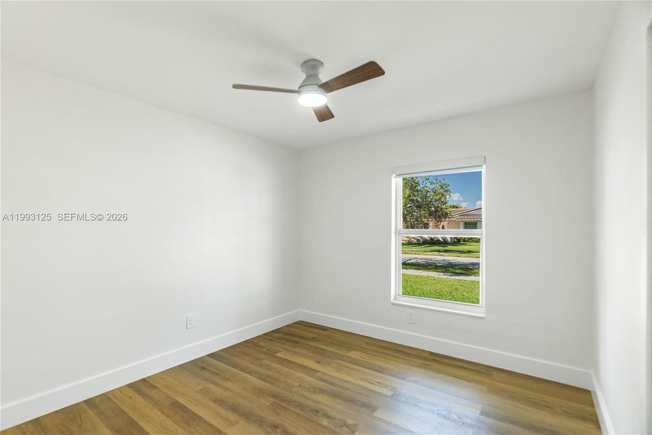 12020 Southwest 108th Street #12020 - Photo 7 of 18