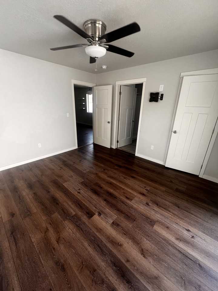 10329 E 5th Ln #NA - Photo 3 of 14