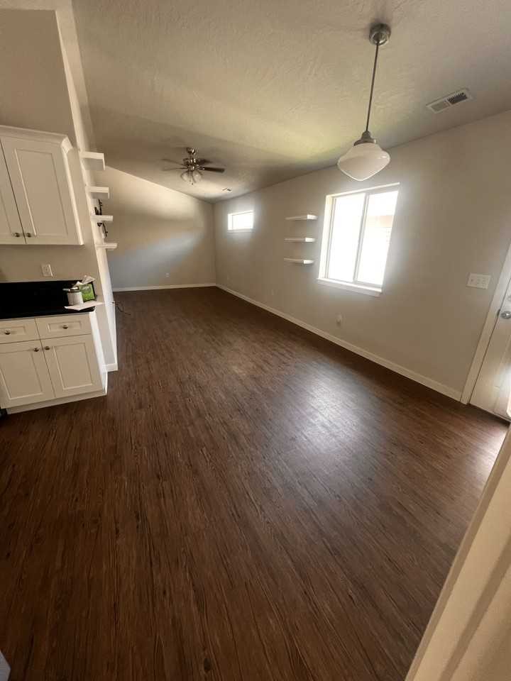 10329 E 5th Ln #NA - Photo 4 of 14