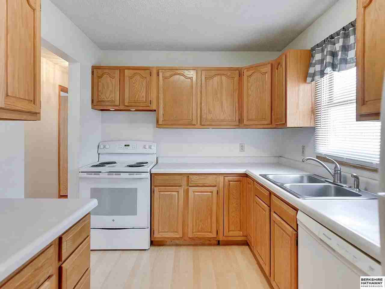 304 Pontiac Dr #NA - Photo 3 of 11