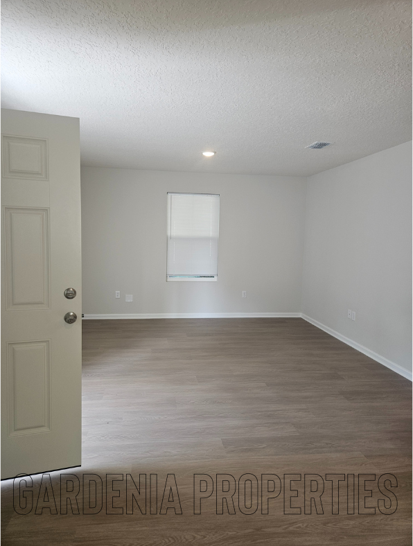 1115 E 5th St #NA - Photo 3 of 25