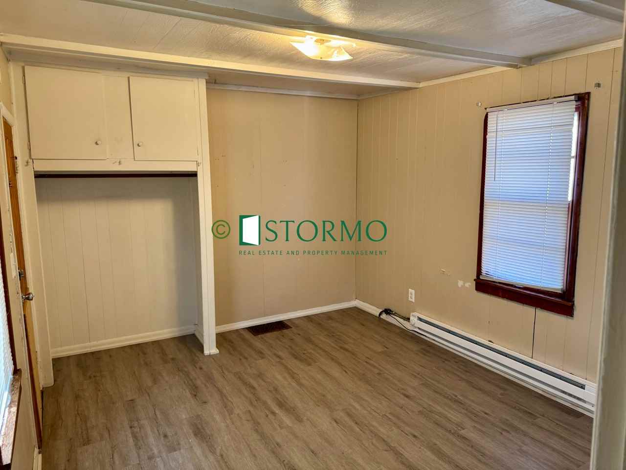 914 8th Ave S #5 - Photo 3 of 5