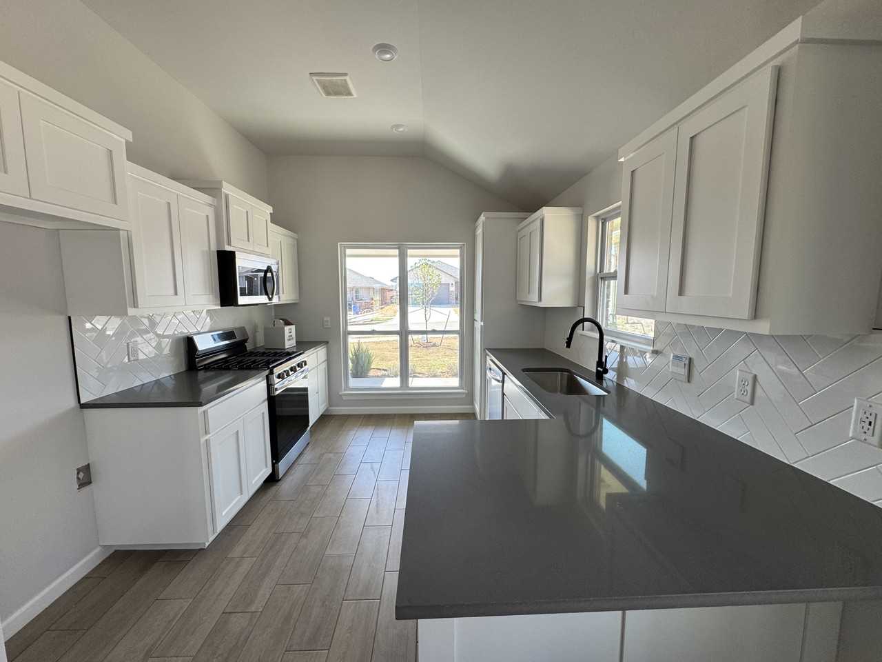 Nw 196th Pl #NA - Photo 5 of 20