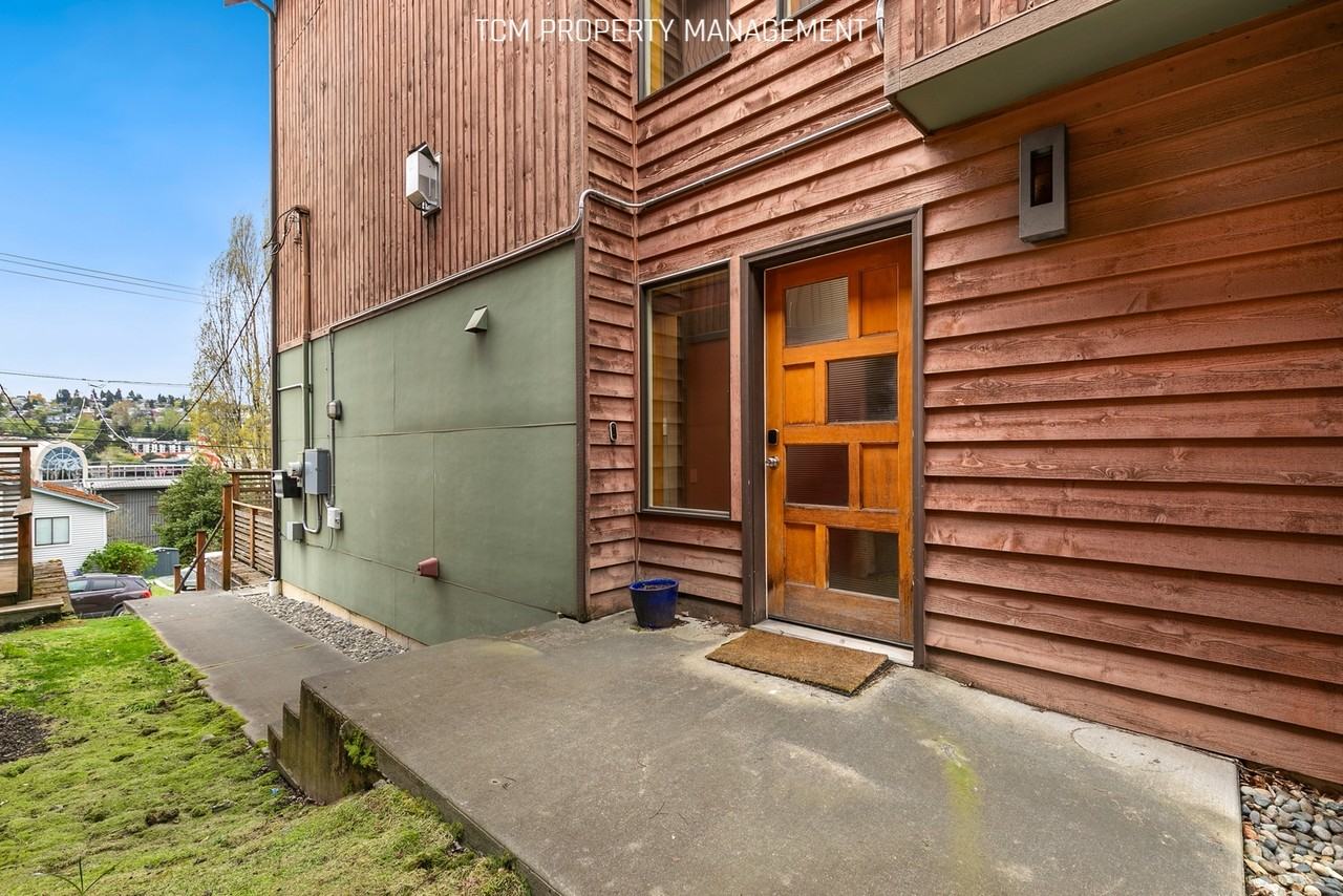 4012 23rd Ave Sw #NA - Photo 3 of 20