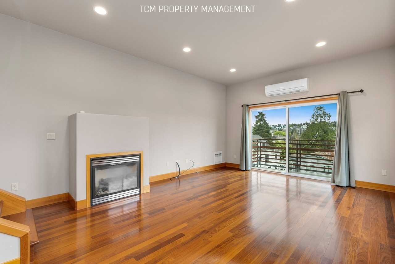 4012 23rd Ave Sw #NA - Photo 4 of 20