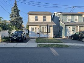 44 Inman Pl #1stFL - Photo 1 of 1