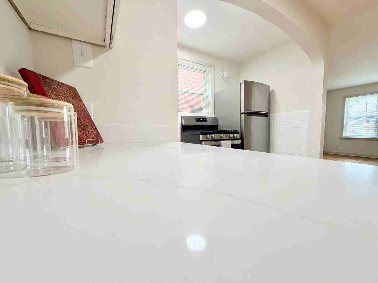 5308 Jamieson Ave #1S - Photo 3 of 11