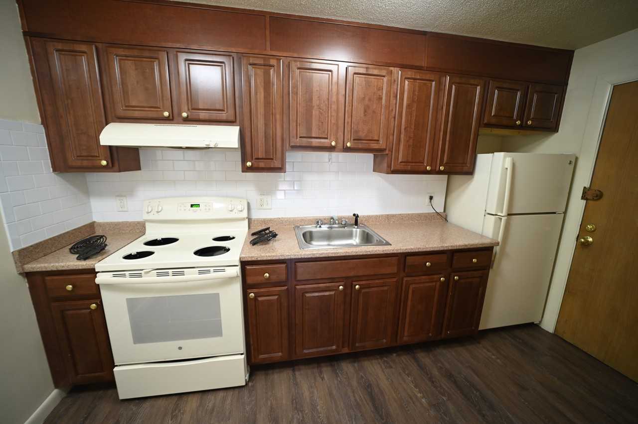 2165 Dorchester Ave #11 - Photo 6 of 8