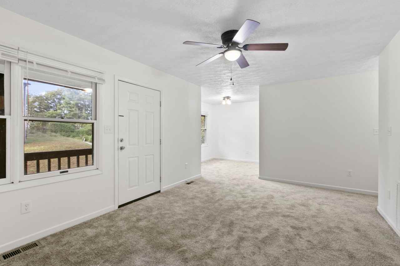 3 W Rosecrest St #3D - Photo 6 of 18