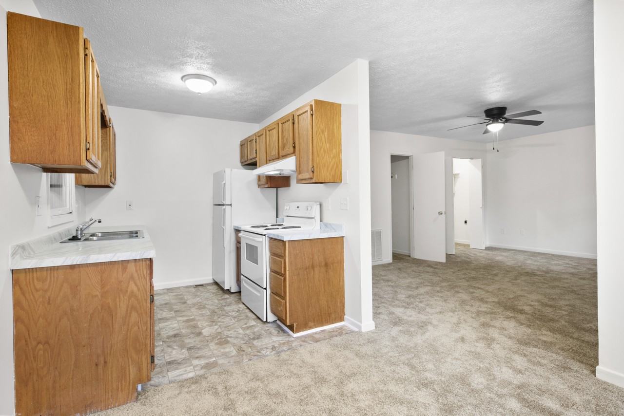 3 W Rosecrest St #3D - Photo 4 of 18