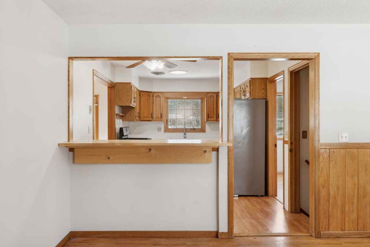 2712 Yosemite Ave S #NA - Photo 2 of 38