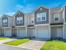 featured image of 1815 Stable Ln #NA