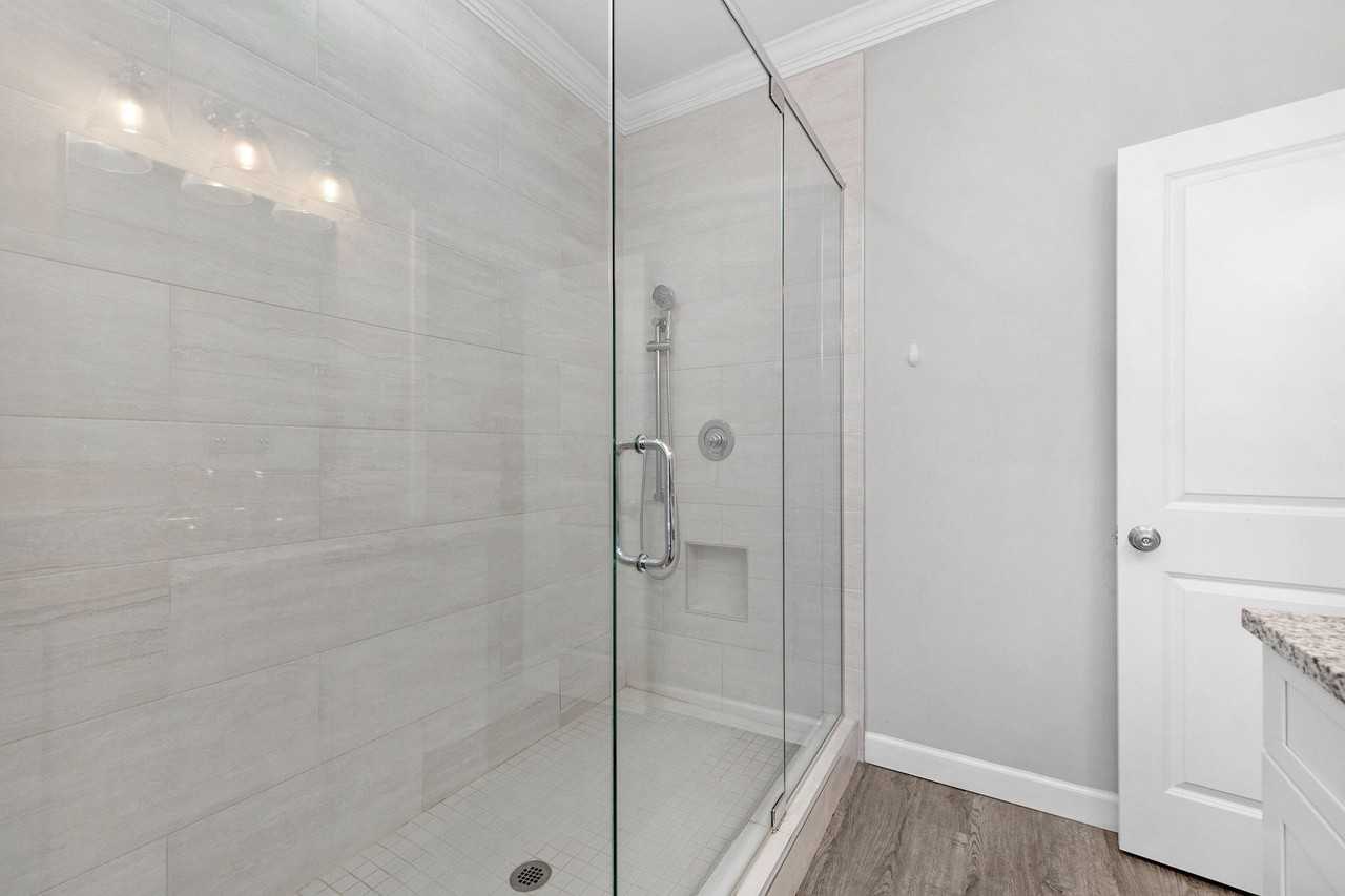 1815 Stable Ln #NA - Photo 6 of 6